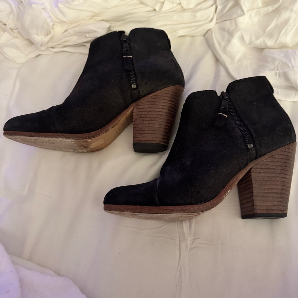 Rag & Bone Black Ankle Boots with Chunky Heel